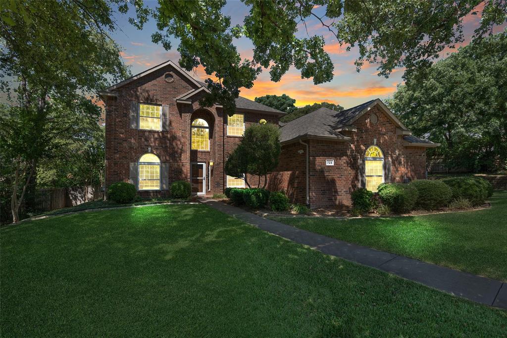 725 Big Horn Trail