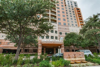 330 Las Colinas Boulevard E 924 Irving TX 75039