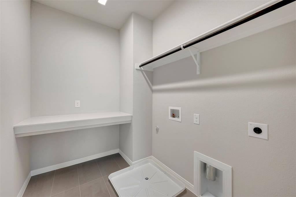 Painted Tree-Woodland West - Residential