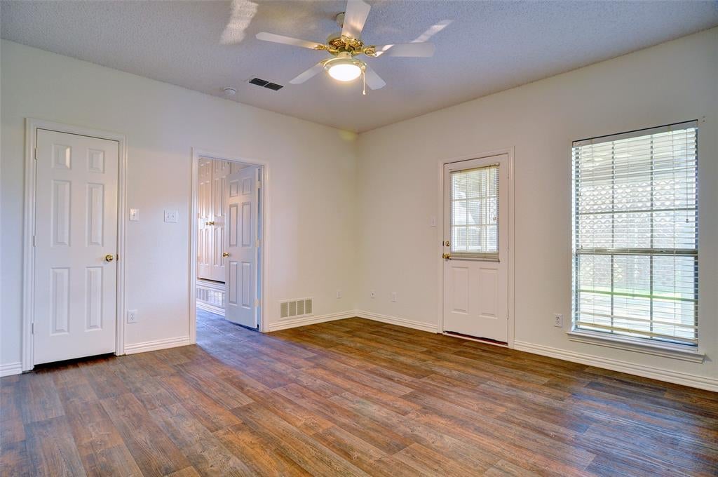6623 Waterwood Trail