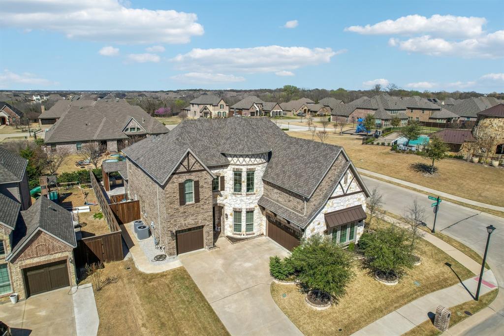 922 Pleasant View Drive