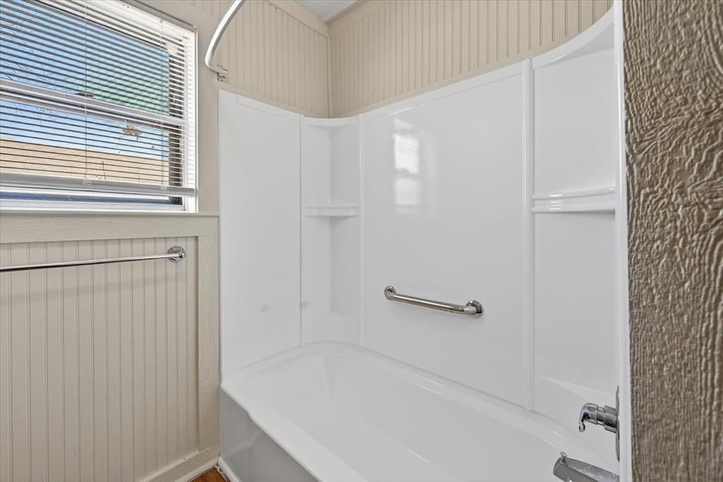 Inglish Add - Residential