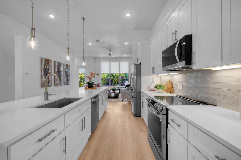 13351 Goodland Street 206