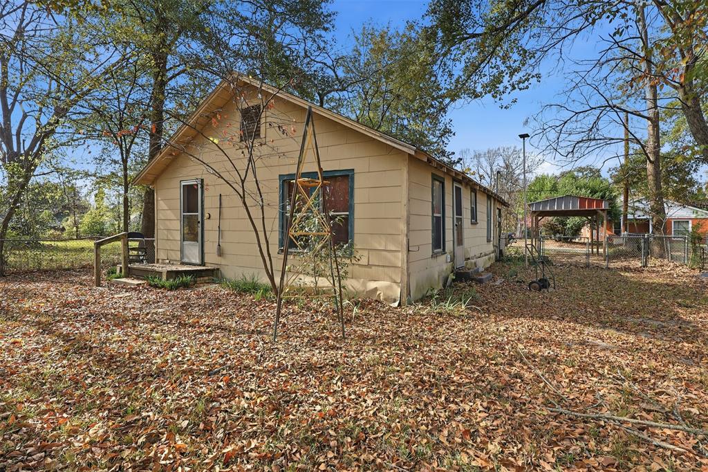 A100071 A0071 T BURBRIDGE - Residential