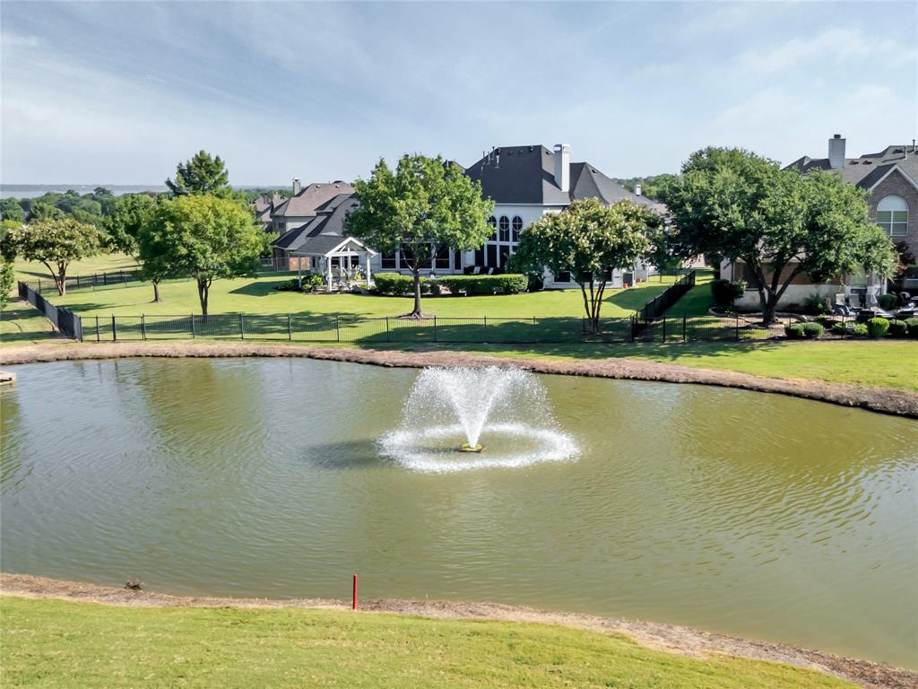 1340 Fairlakes Pointe Drive
