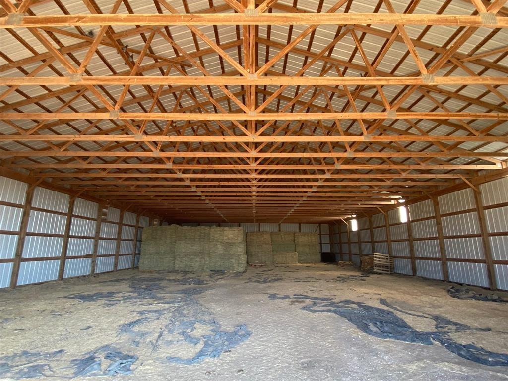 7560 County Road 1205