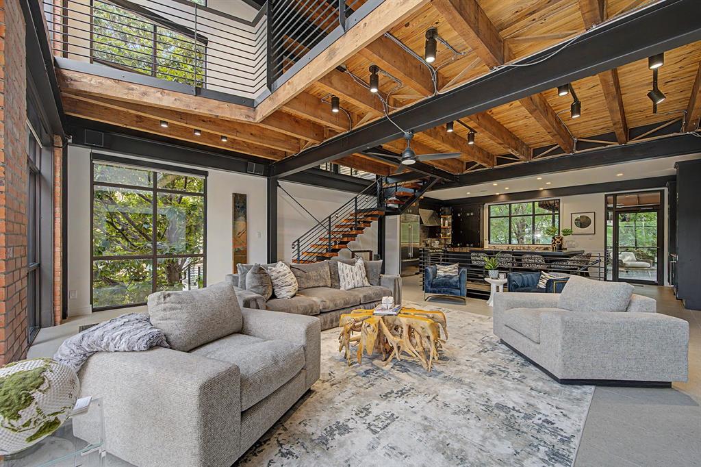 2967 Magnolia Hill Court