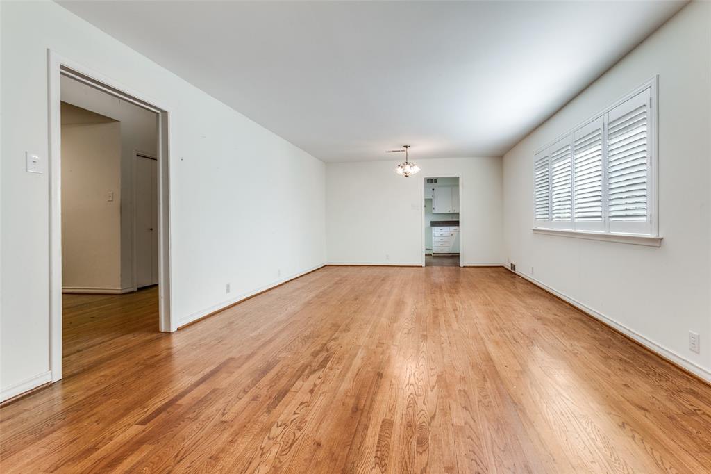 White Rock North 02 - Land