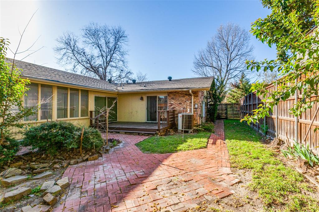 White Rock North 02 - Land