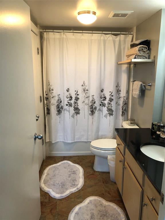 Live Oak Lofts Condo - Residential Lease