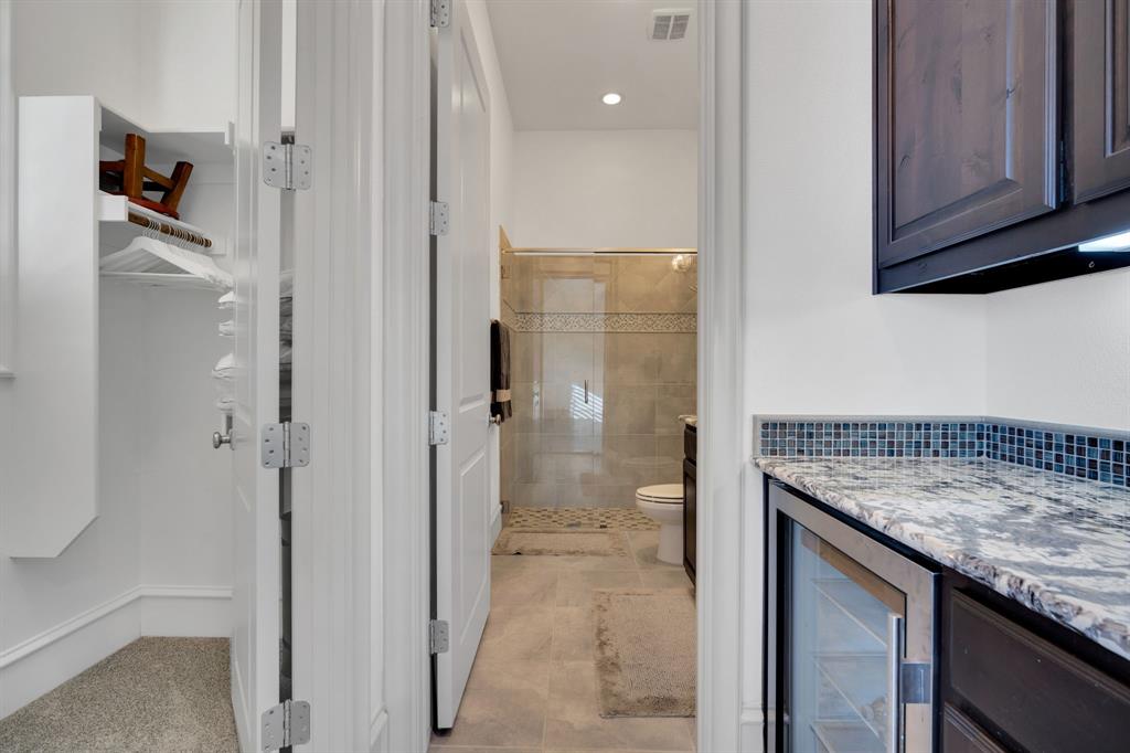 The Enclaves At Chateau Du Lac - Residential