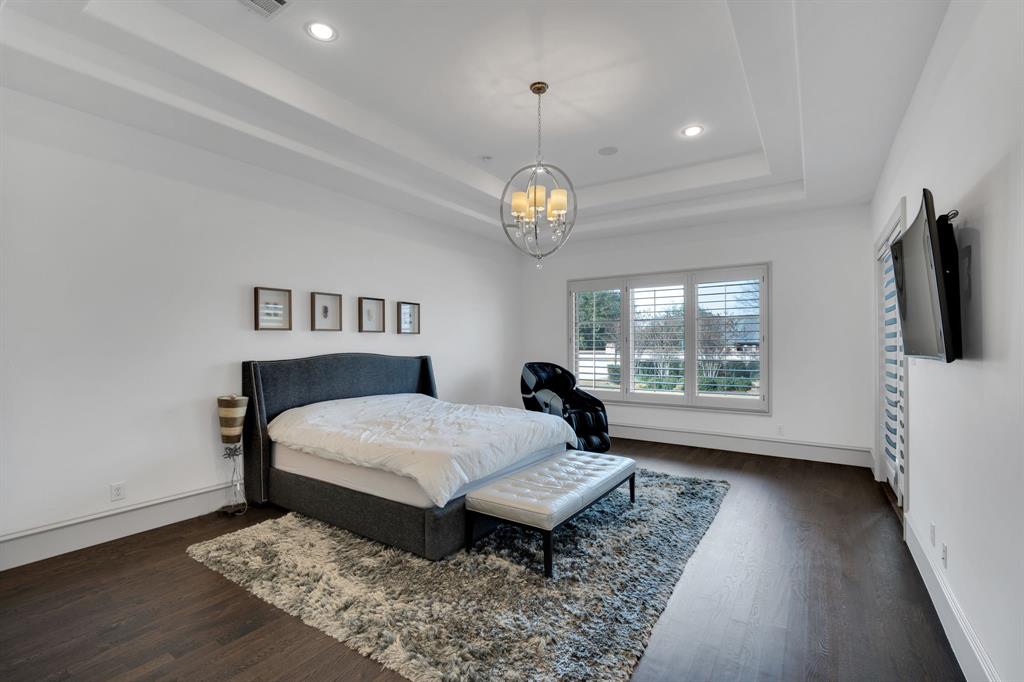 The Enclaves At Chateau Du Lac - Residential