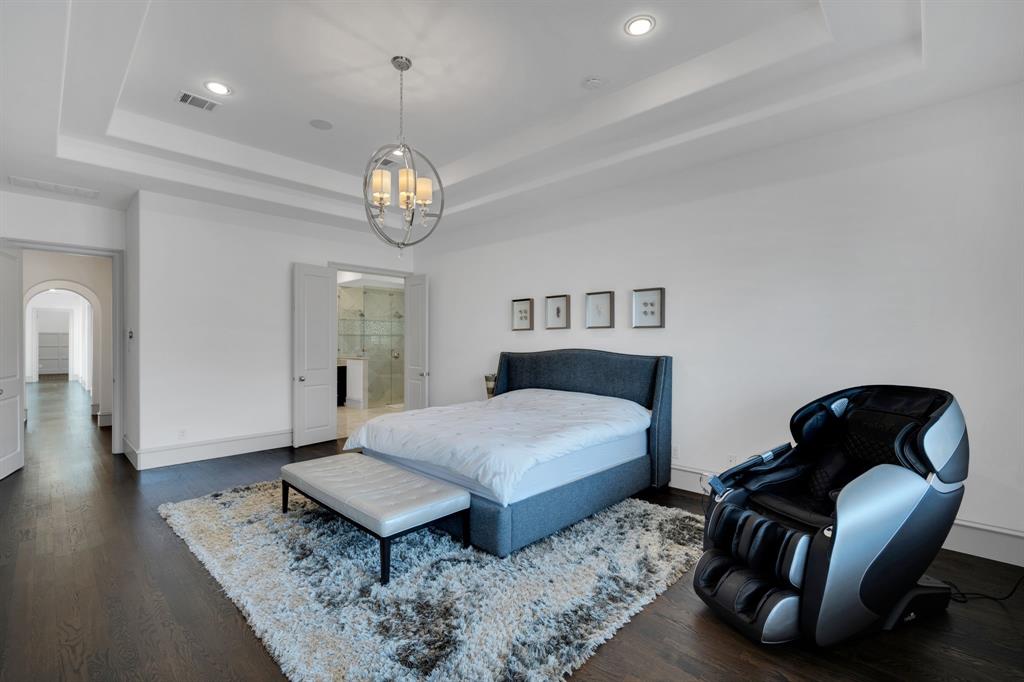 The Enclaves At Chateau Du Lac - Residential