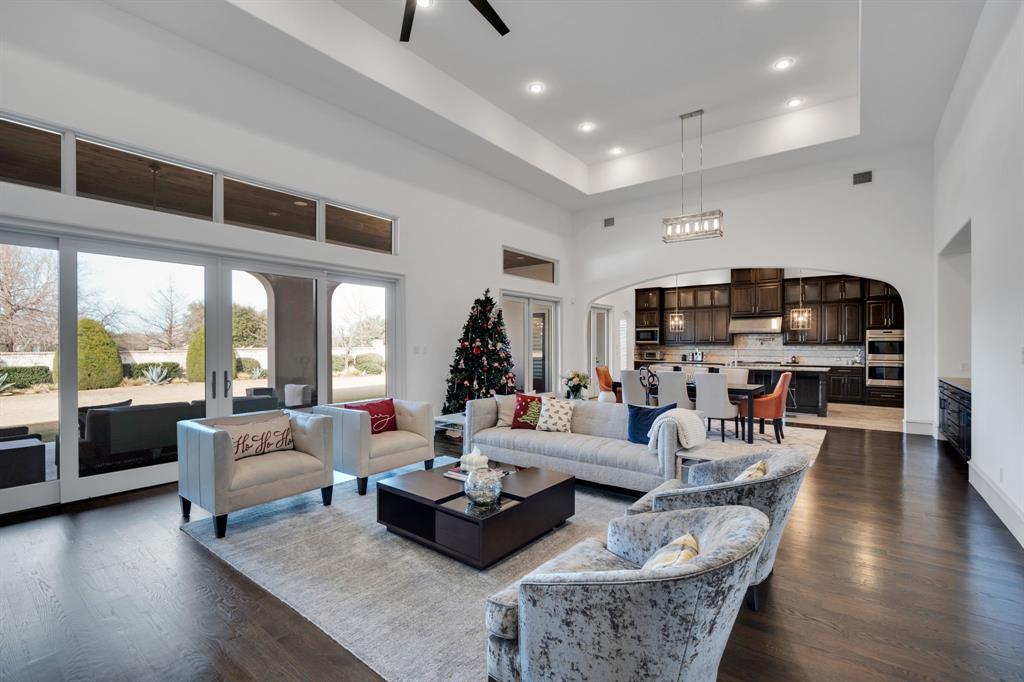 The Enclaves At Chateau Du Lac - Residential