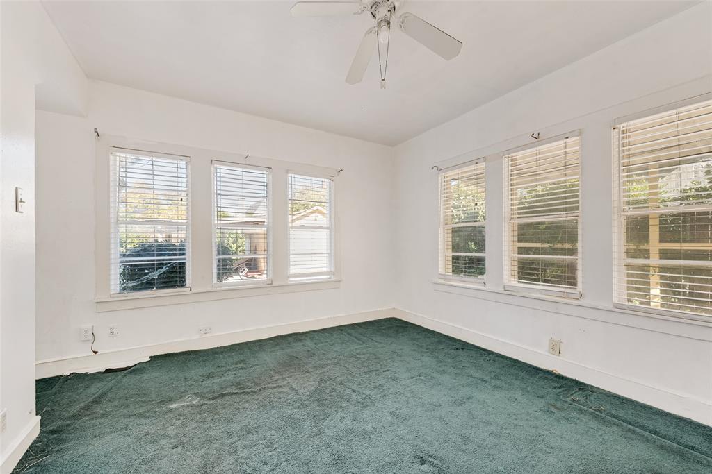 Ravinia Heights - Residential