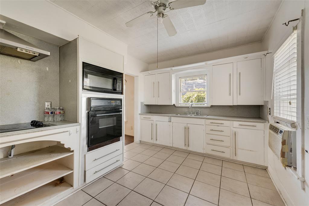 Ravinia Heights - Residential