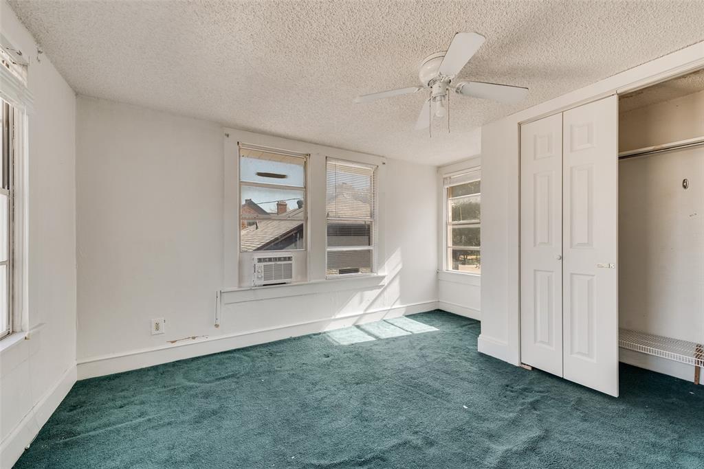 Ravinia Heights - Residential