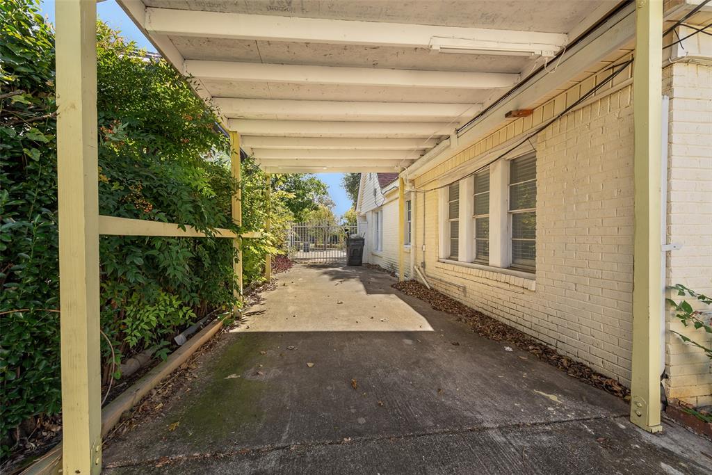 Ravinia Heights - Residential