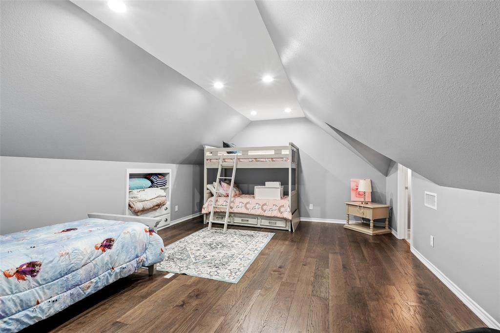 Gibson Lakeview Estate - Residential