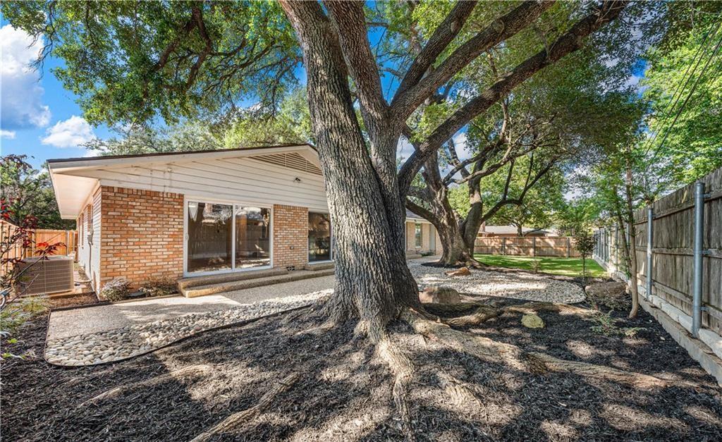 Woodland Hills - Residential