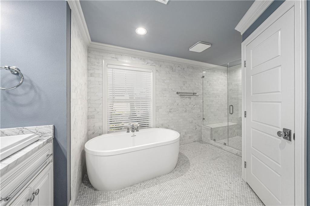 Woodland Hills - Residential