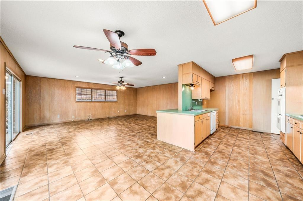 Woodland Hills - Residential