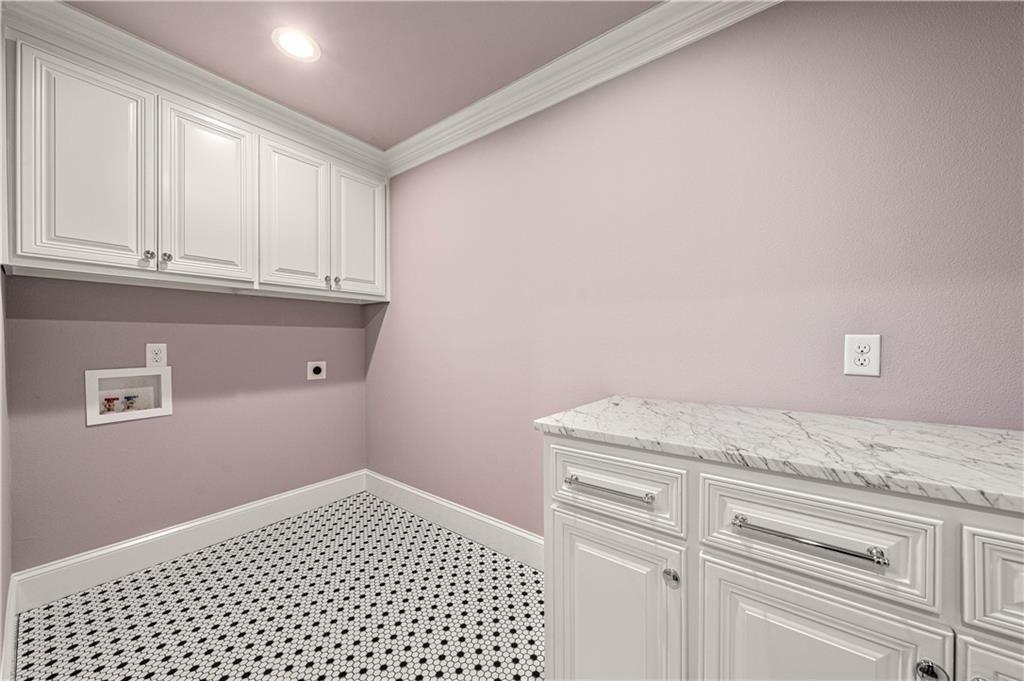 Woodland Hills - Residential