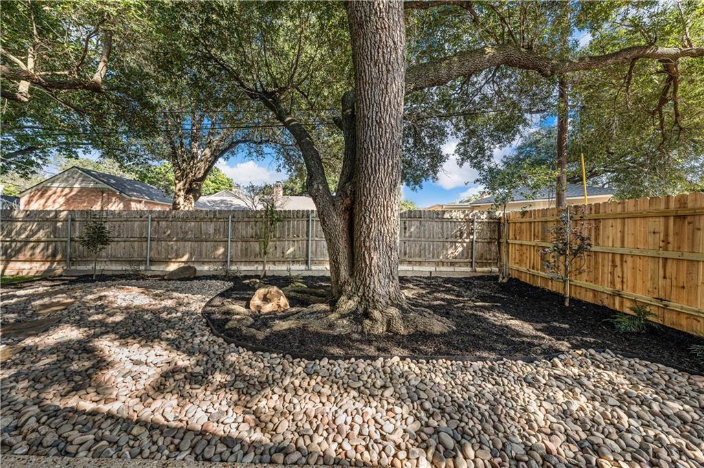 Woodland Hills - Residential