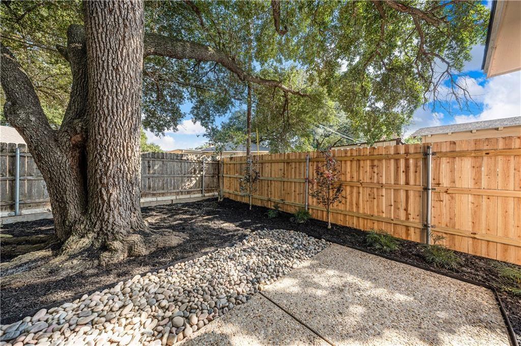 Woodland Hills - Residential