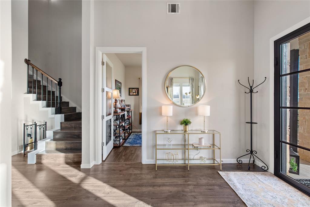 Krum, Texas 76249, United States, 5 Bedrooms Bedrooms, ,4 BathroomsBathrooms,Residential,Active,85914