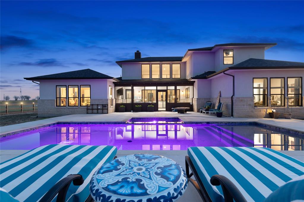 Krum, Texas 76249, United States, 5 Bedrooms Bedrooms, ,4 BathroomsBathrooms,Residential,Active,85914