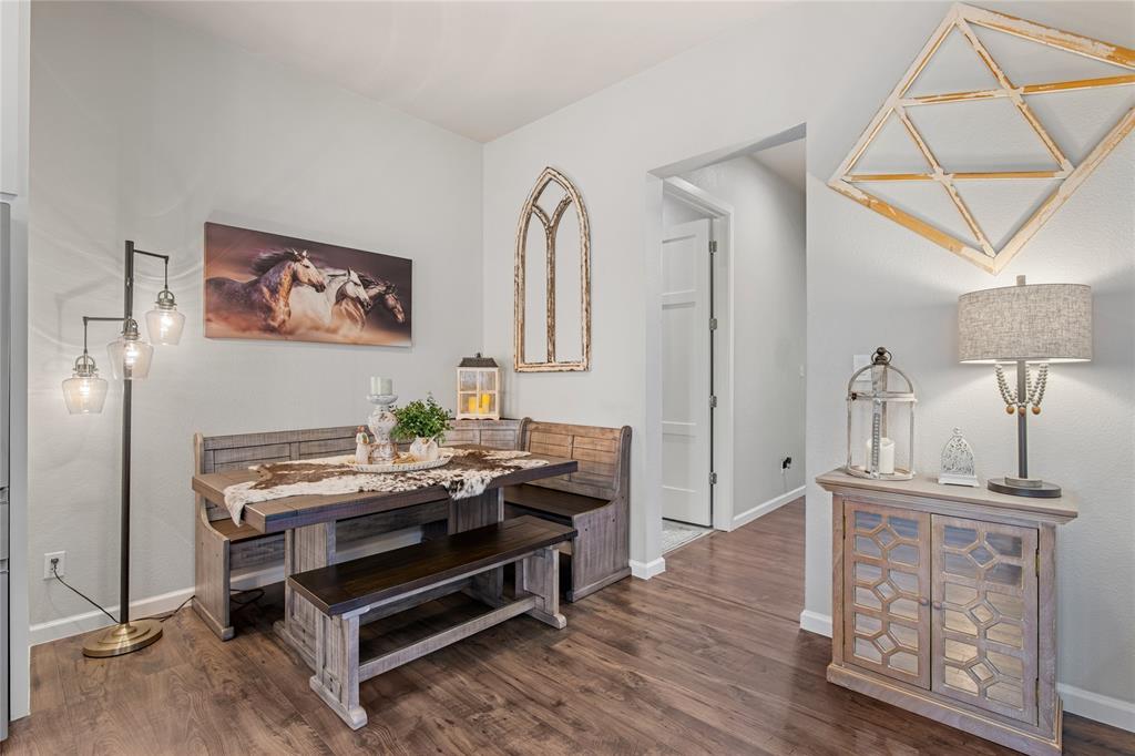 Krum, Texas 76249, United States, 5 Bedrooms Bedrooms, ,4 BathroomsBathrooms,Residential,Active,85914