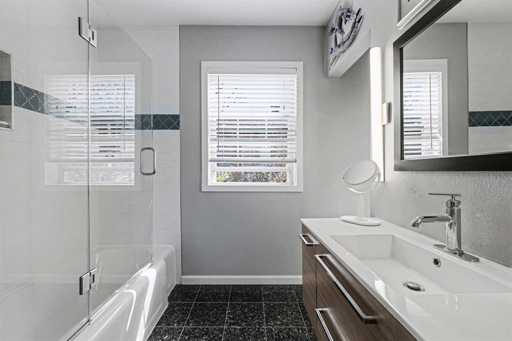 Cedar Oaks - Residential