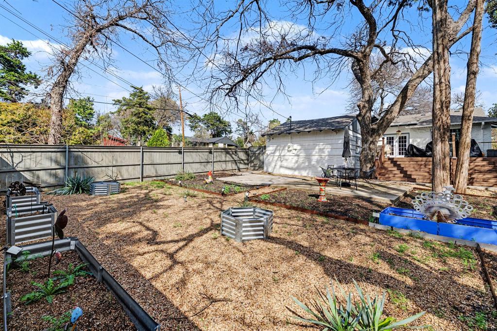 Cedar Oaks - Residential