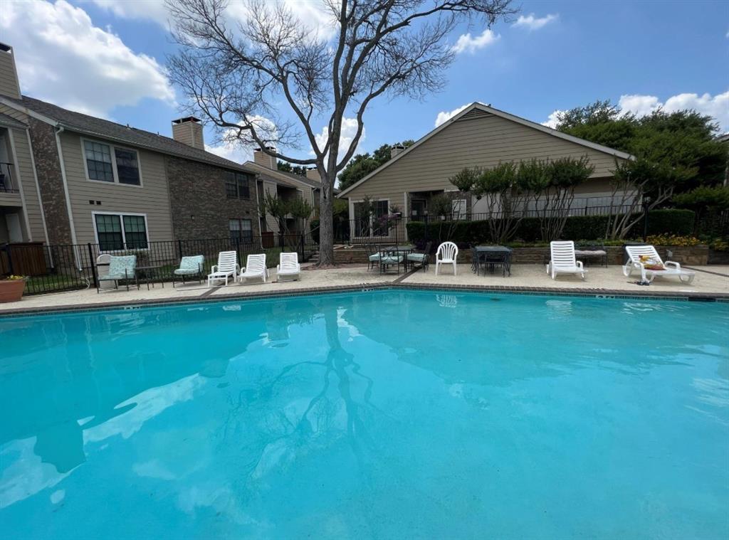 Parkway Lane - Residential