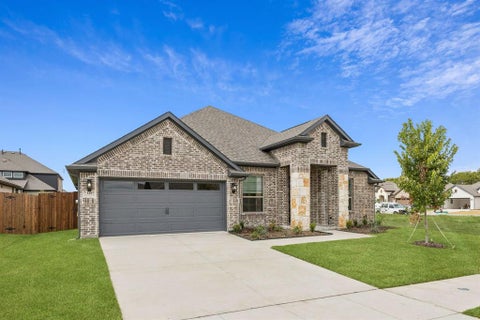 Photo of 649 Red Maple Road, Waxahachie, TX 75165 (MLS # 21299585)