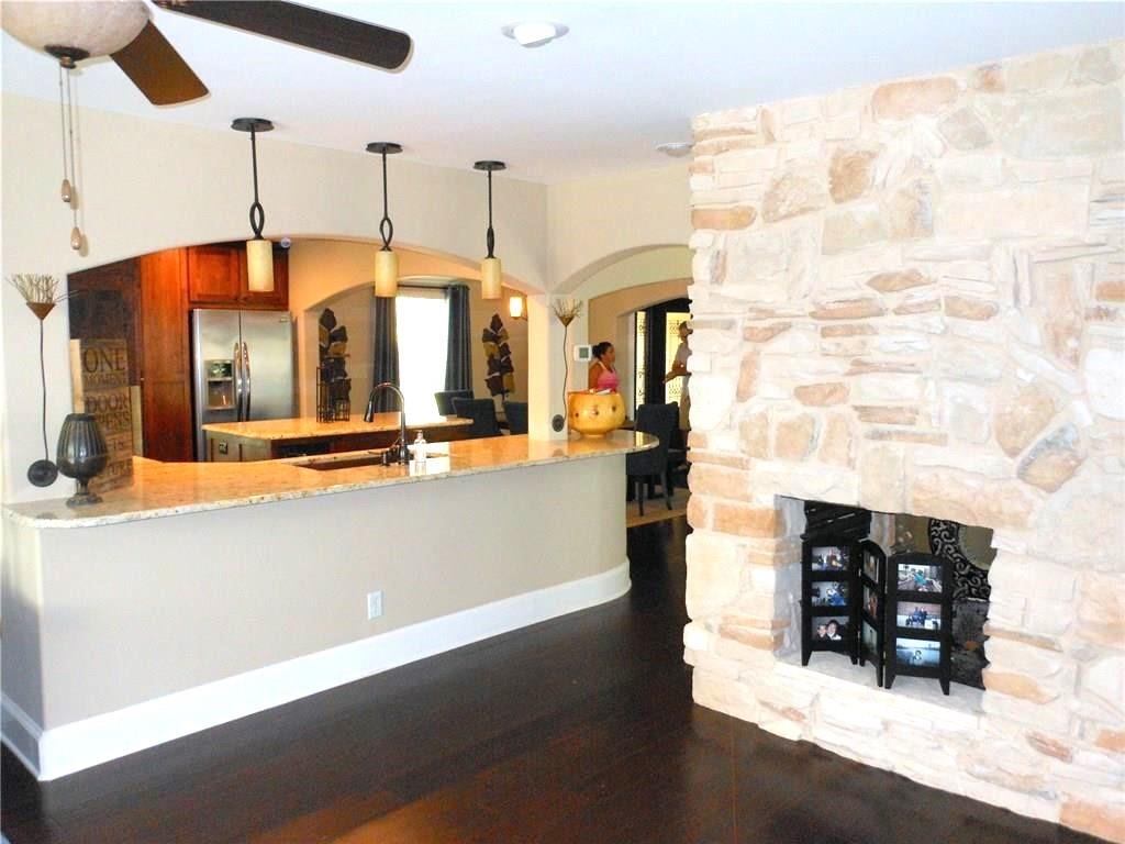 Grapevine, Texas 76051, United States, 4 Bedrooms Bedrooms, ,3 BathroomsBathrooms,Residential,Pending,15947