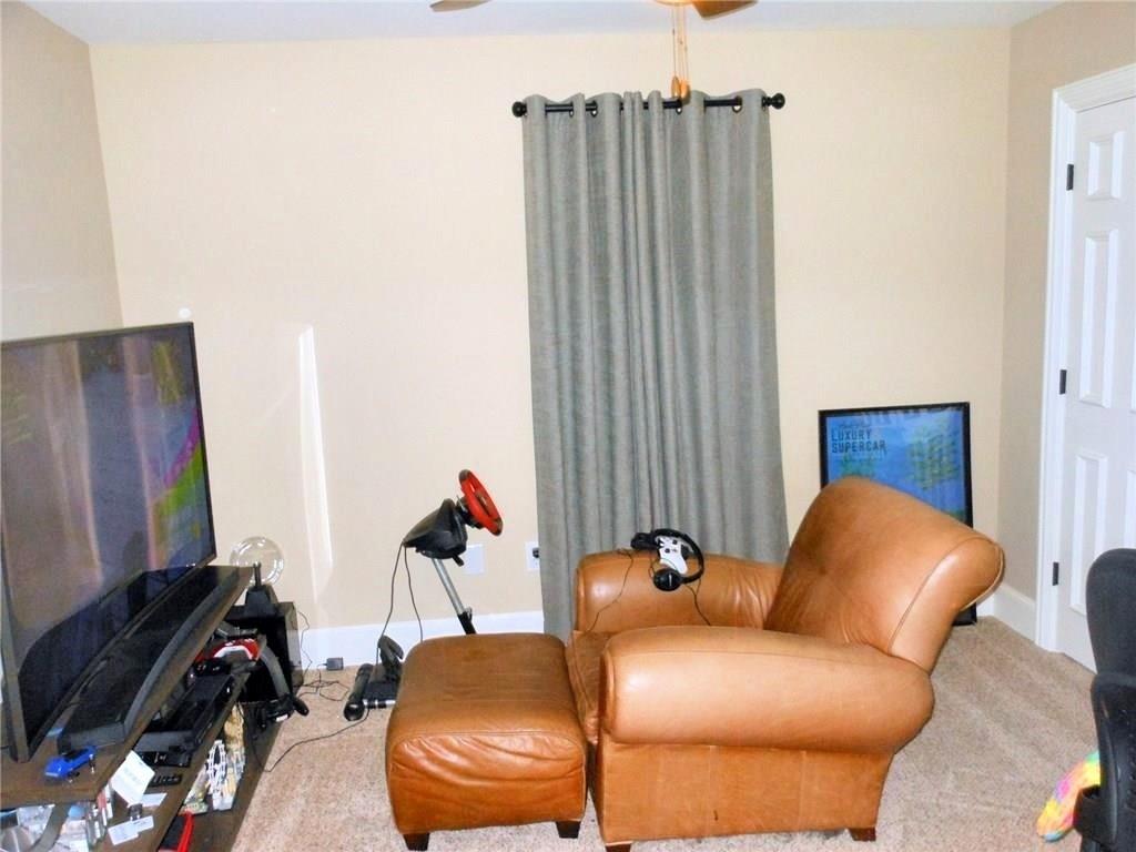 Grapevine, Texas 76051, United States, 4 Bedrooms Bedrooms, ,3 BathroomsBathrooms,Residential,Pending,15947