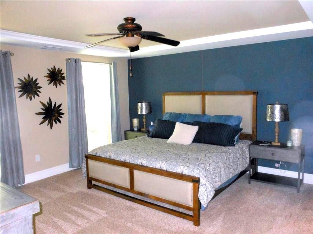 Grapevine, Texas 76051, United States, 4 Bedrooms Bedrooms, ,3 BathroomsBathrooms,Residential,Pending,15947