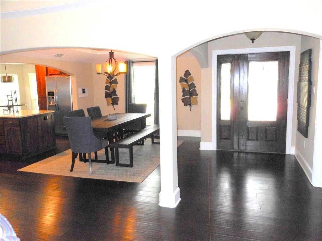 Grapevine, Texas 76051, United States, 4 Bedrooms Bedrooms, ,3 BathroomsBathrooms,Residential,Pending,15947