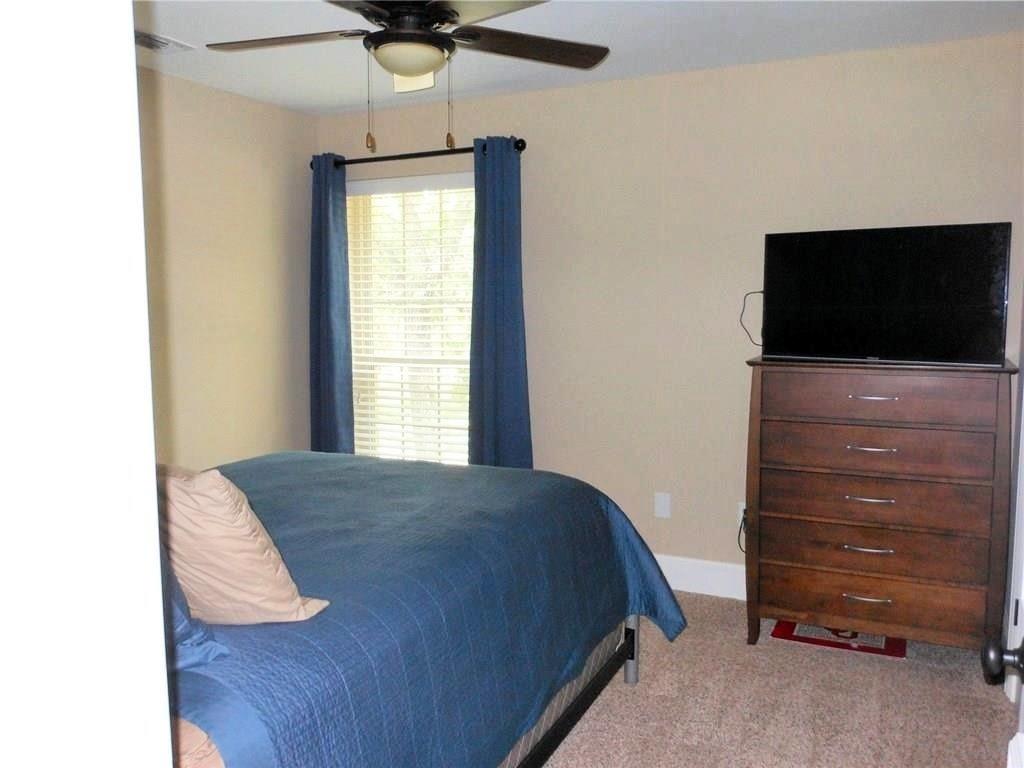 Grapevine, Texas 76051, United States, 4 Bedrooms Bedrooms, ,3 BathroomsBathrooms,Residential,Pending,15947