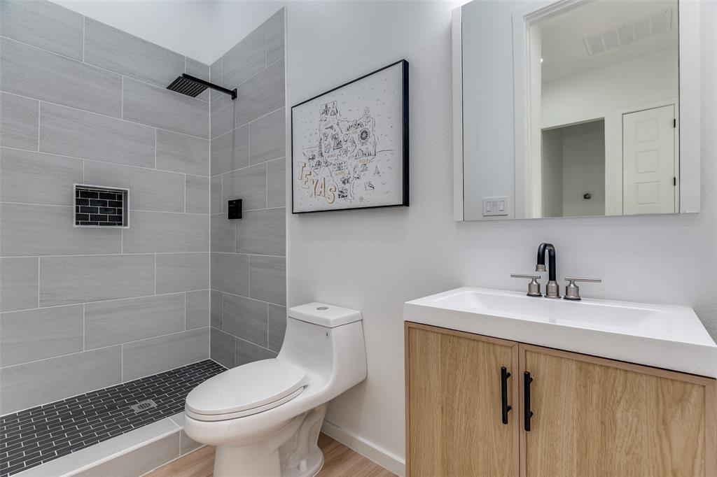 Brown Harris - Residential