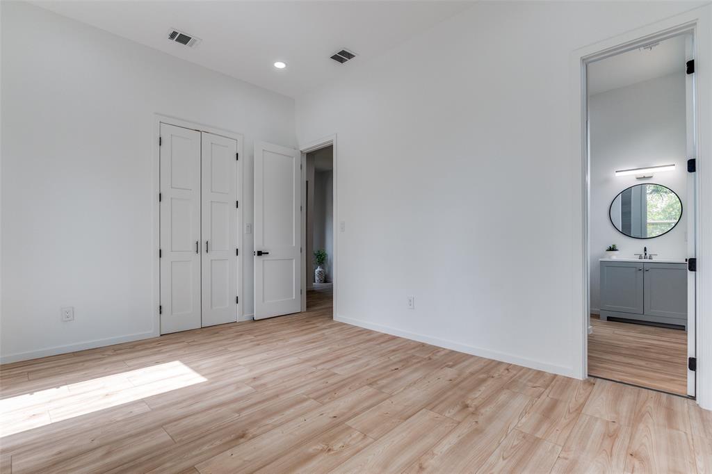 Brown Harris - Residential