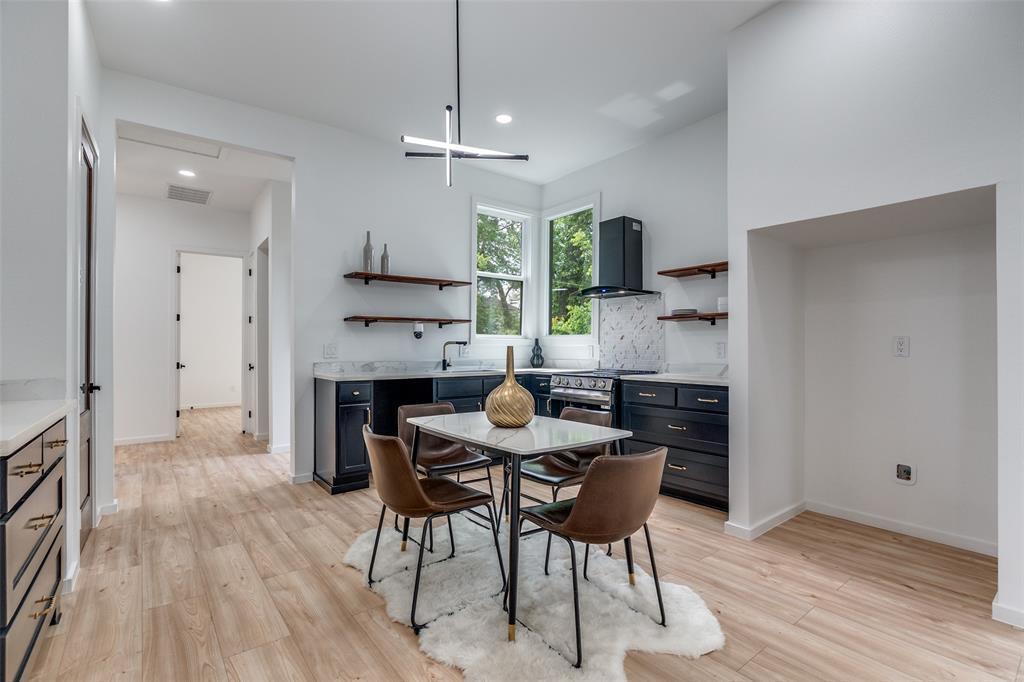 Brown Harris - Residential