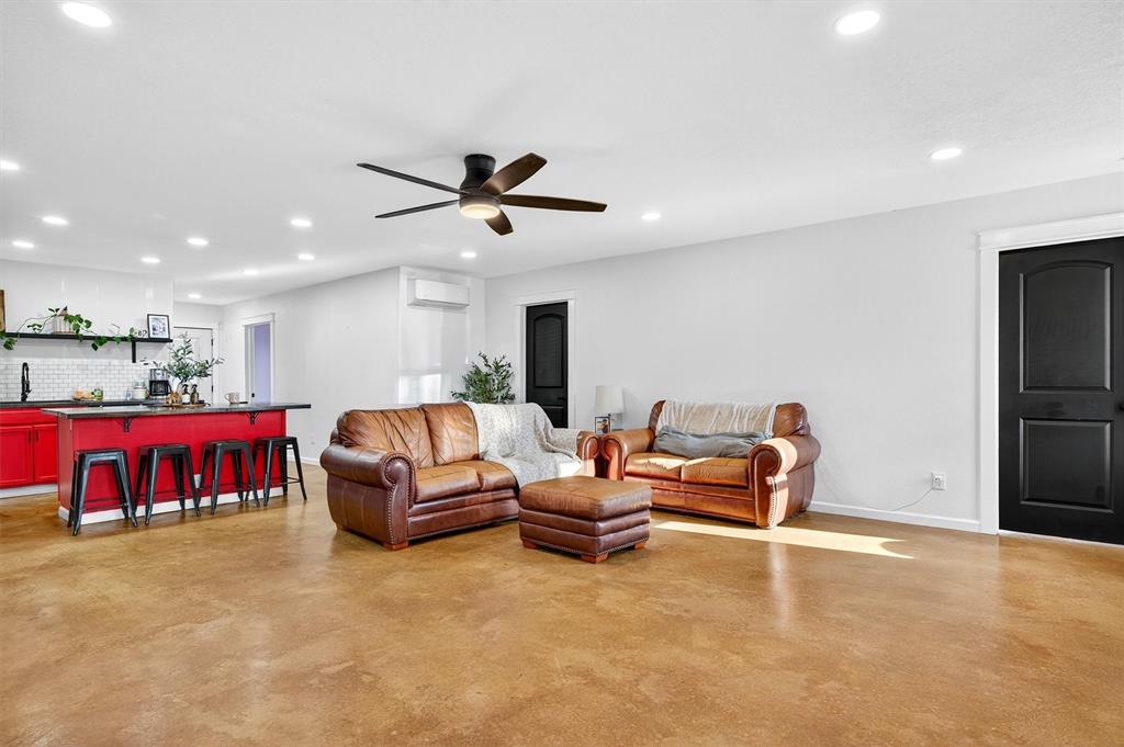 SMITH CHAS - Residential