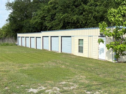 373 Industrial Boulevard Point TX 75472