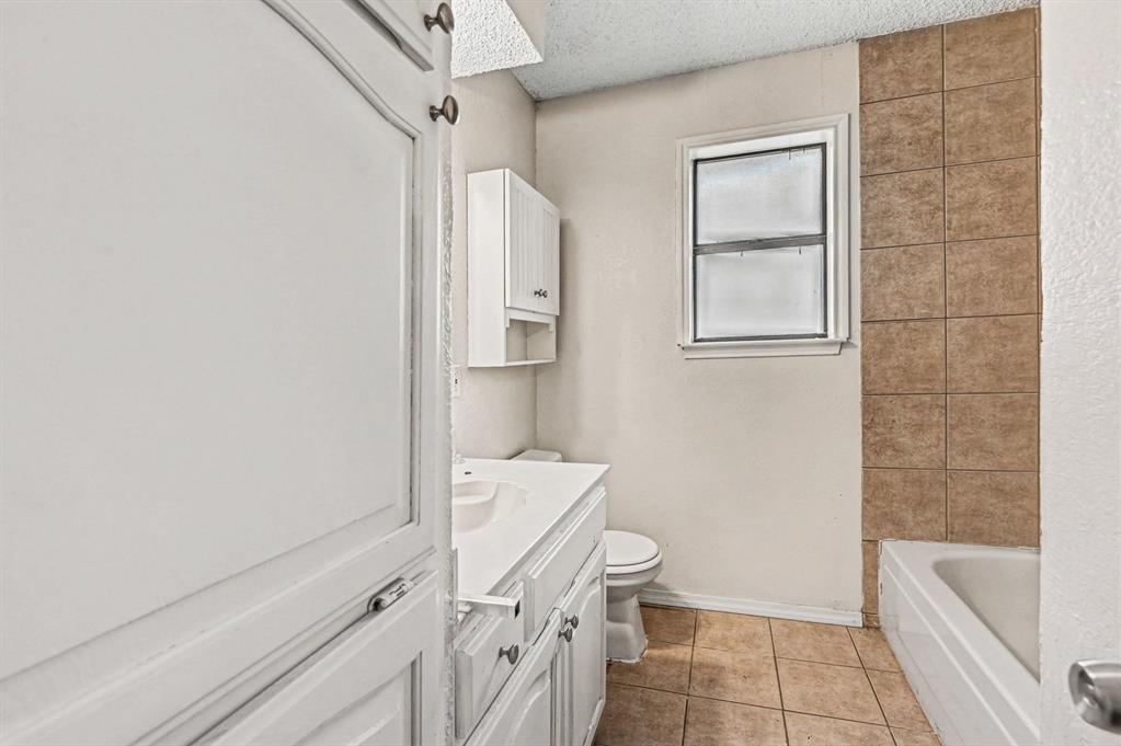 Foster Village Add - Residential