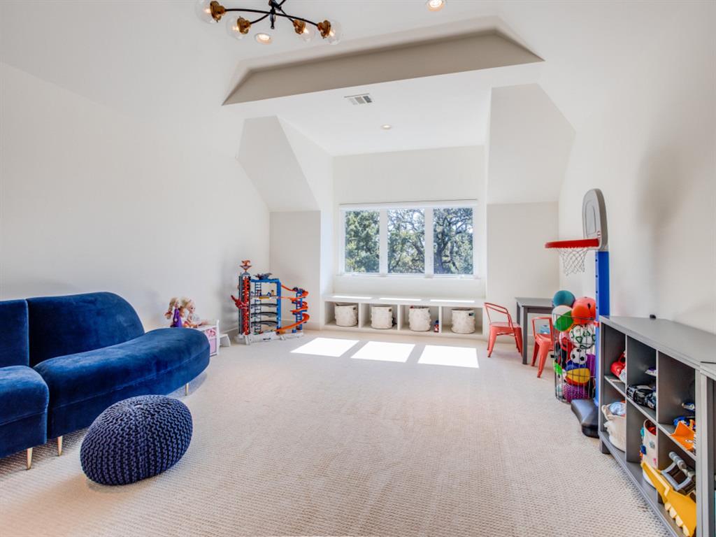 Villas at Hidden Knoll - Residential