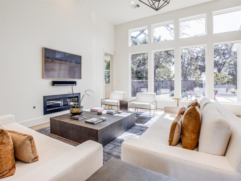 Villas at Hidden Knoll - Residential