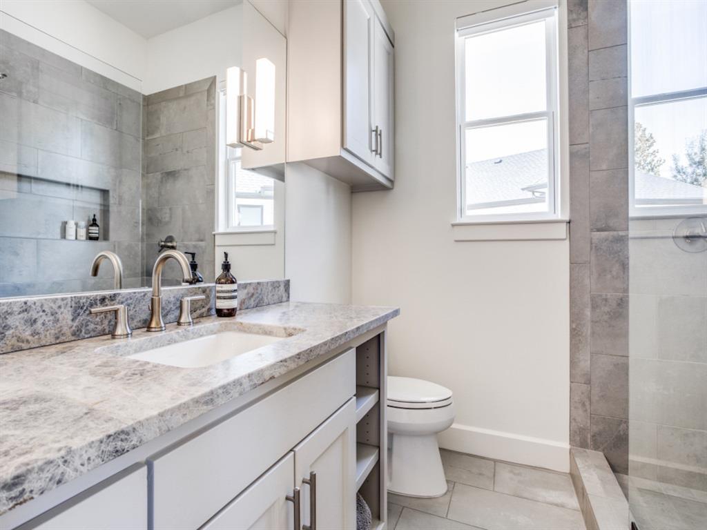 Villas at Hidden Knoll - Residential